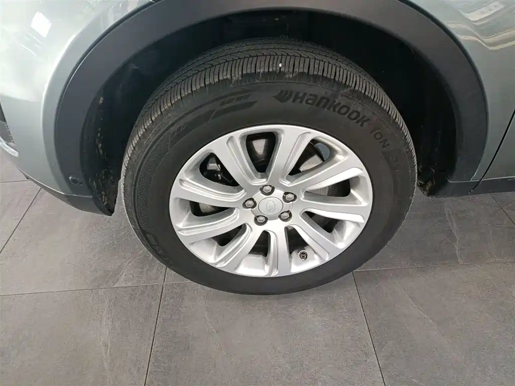 Land Rover Discovery Sport 2019 240PS SE Edition China VI фото 25