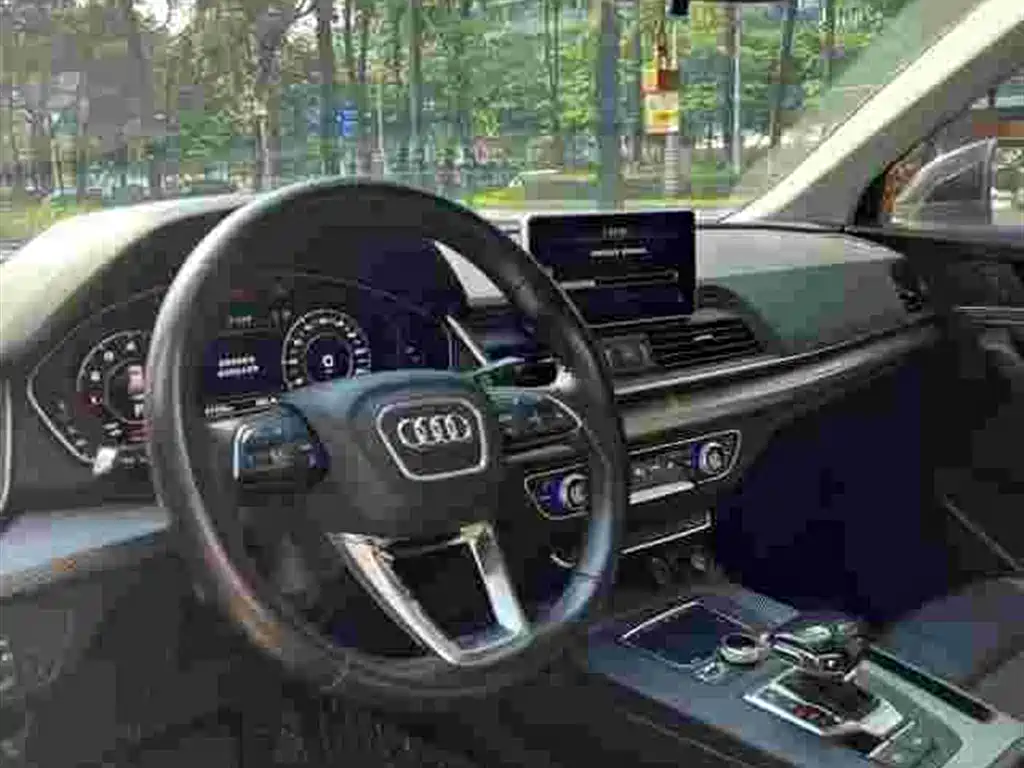 Audi Q5L 2018 45 TFSI Exclusive Fashion (China V) фото 6