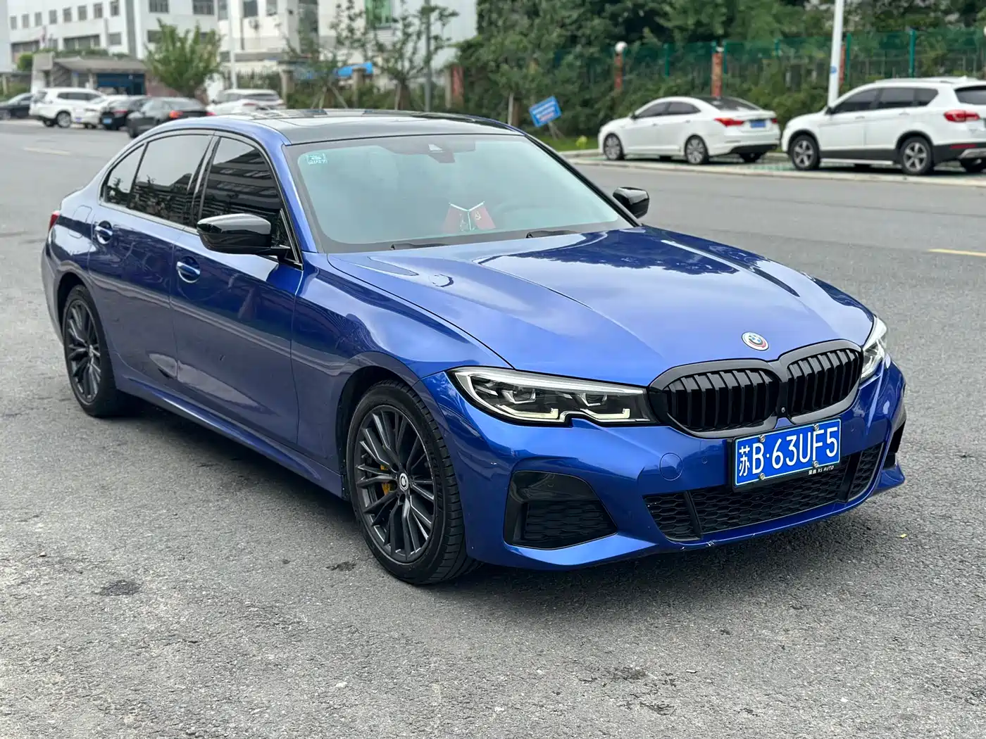 BMW 3 Series 2021 Facelift 325Li M Sport Shadow Edition фото 3