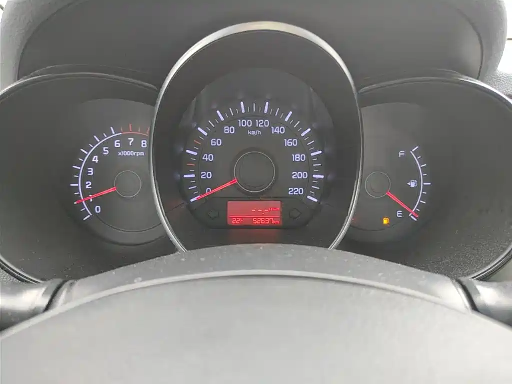 Kia K2 2015 Sedan 1.4L MT GLS фото 8