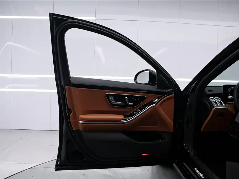 Mercedes-Benz S-Class 2024 S 400 L Business Edition фото 11