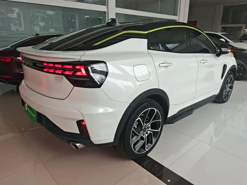 Lynk & Co 05 2020 2.0TD 2WD Shine Halo фото 7