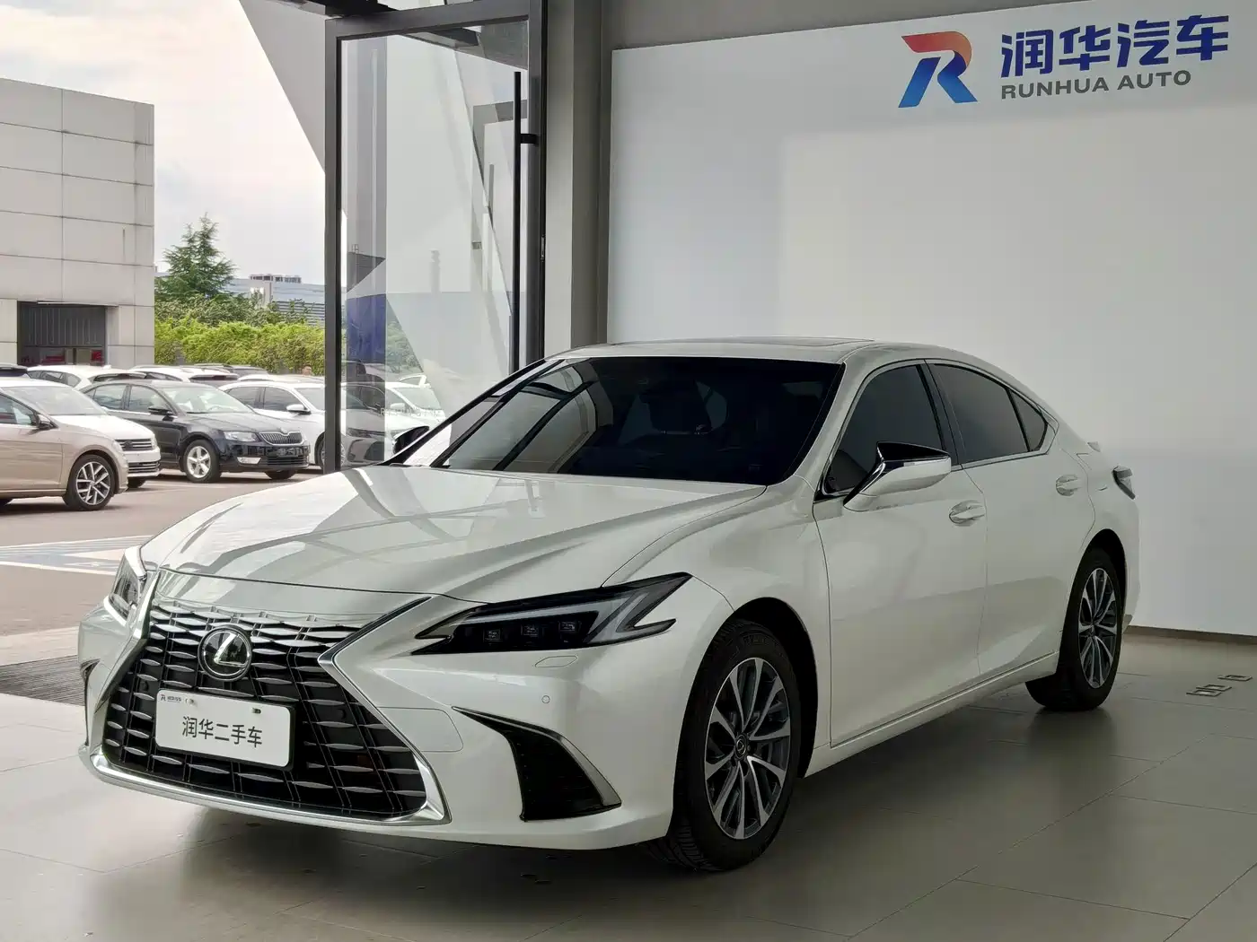 2026 Lexus ES