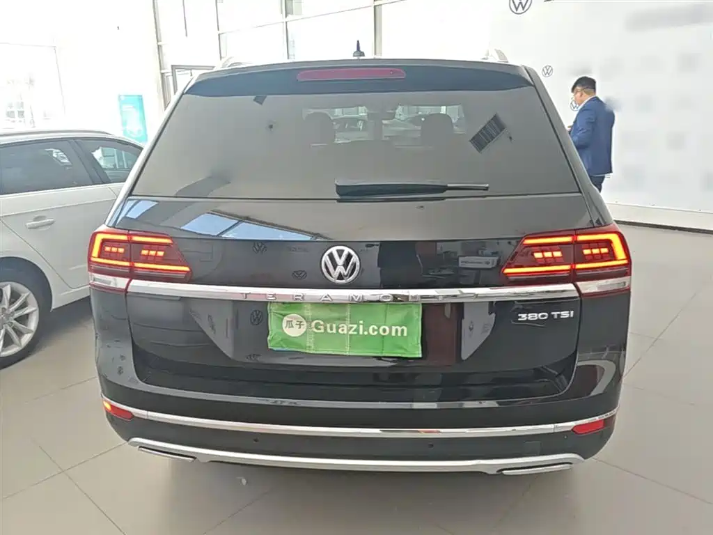 Volkswagen Teramont 2017 380TSI 4WD Luxury Edition фото 6