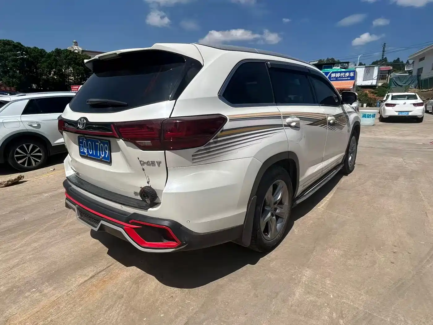 Toyota Highlander 2018 2.0T 4WD Luxury 7-seater China VI фото 7