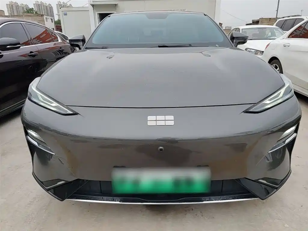 Geely Galaxy Galaxy E8 2024 Model 550km RWD Soaring Dragon Edition фото 3