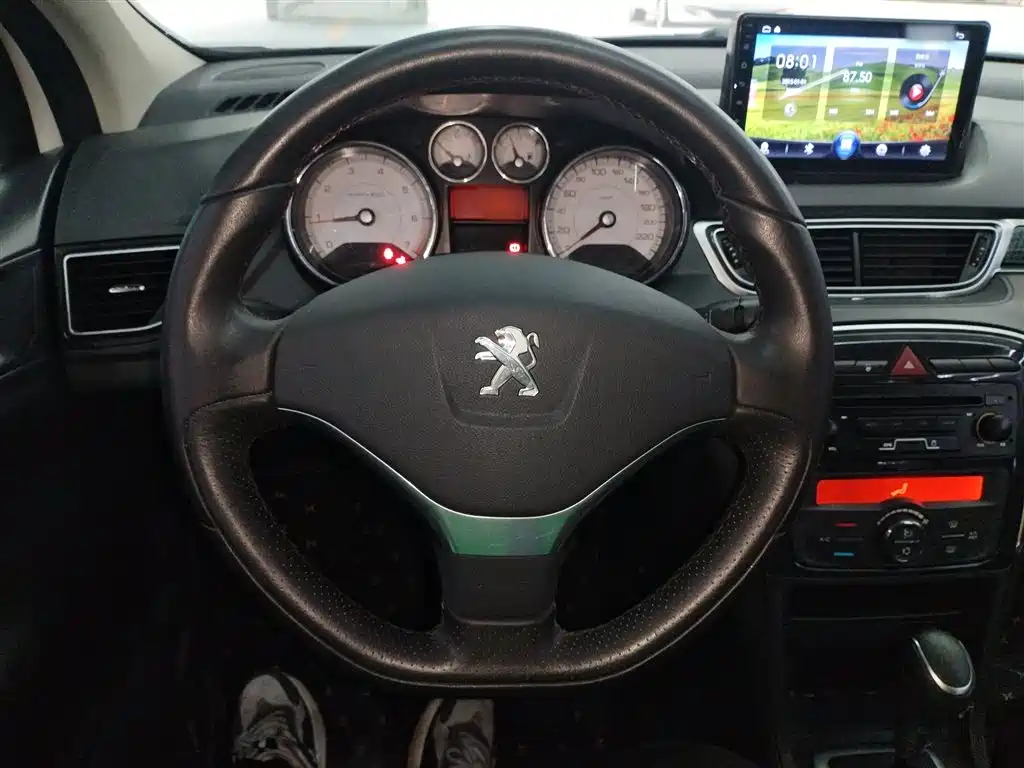 Peugeot 308 2014 Model Joy Edition Classic 1.6L Automatic Trend Style фото 11