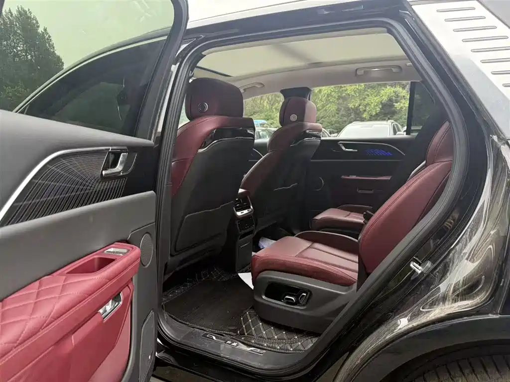 Hongqi E-HS9 2023 2022 690km Qi Xiang Edition (6-seater)