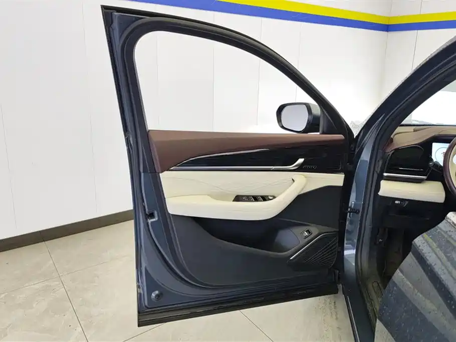 GEELY AUTOMOBILE XINGYUE L