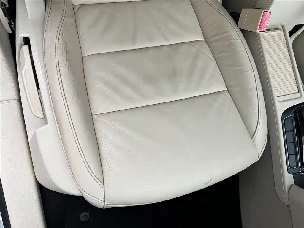 Škoda Superb 2012 1.8TSI Automatic Elegance Edition фото 21