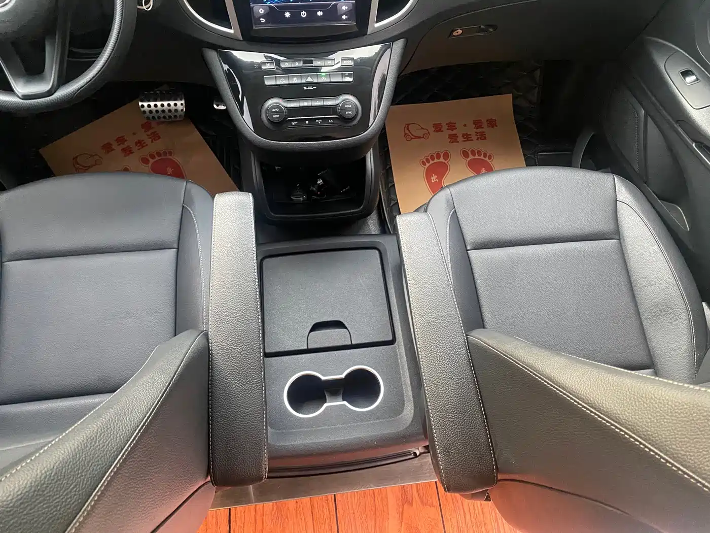 Mercedes-Benz Vito 2018 2.0T Elite Edition 7-seater China VI фото 14