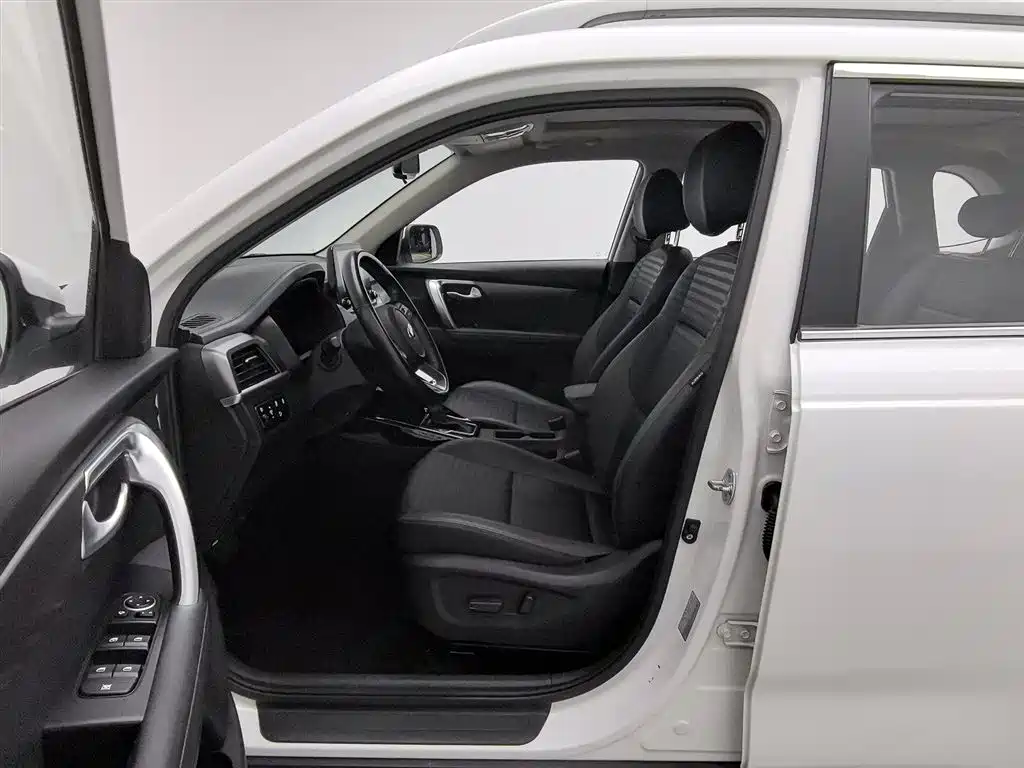 Kia Sportage 2018 2.0L Automatic Smart Luxury (China V) фото 10