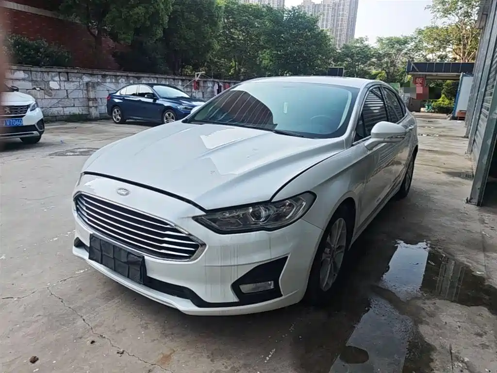FORD MONDEO