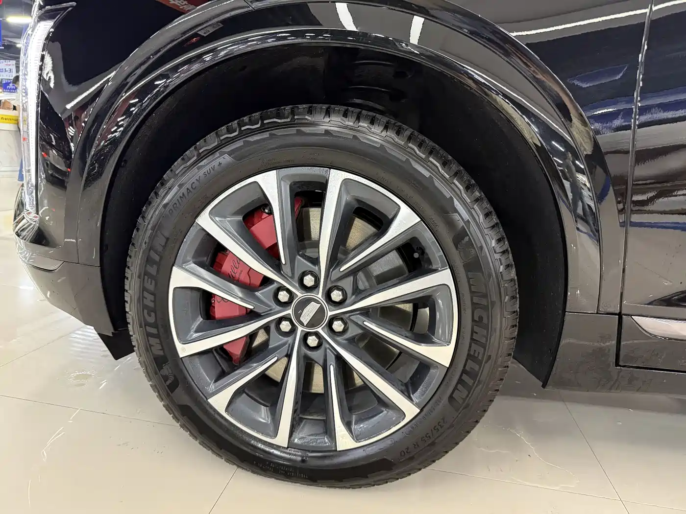 Cadillac XT5 2025 2.0T Luxury фото 14