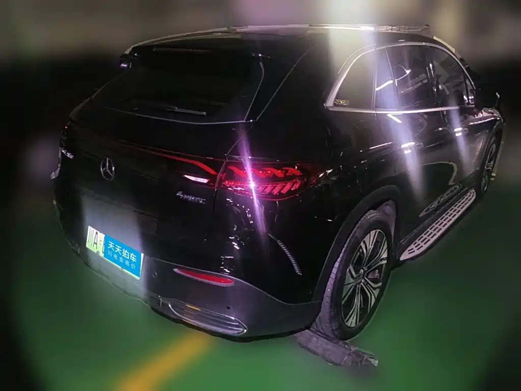 Фото 2 - Mercedes-Benz EQE