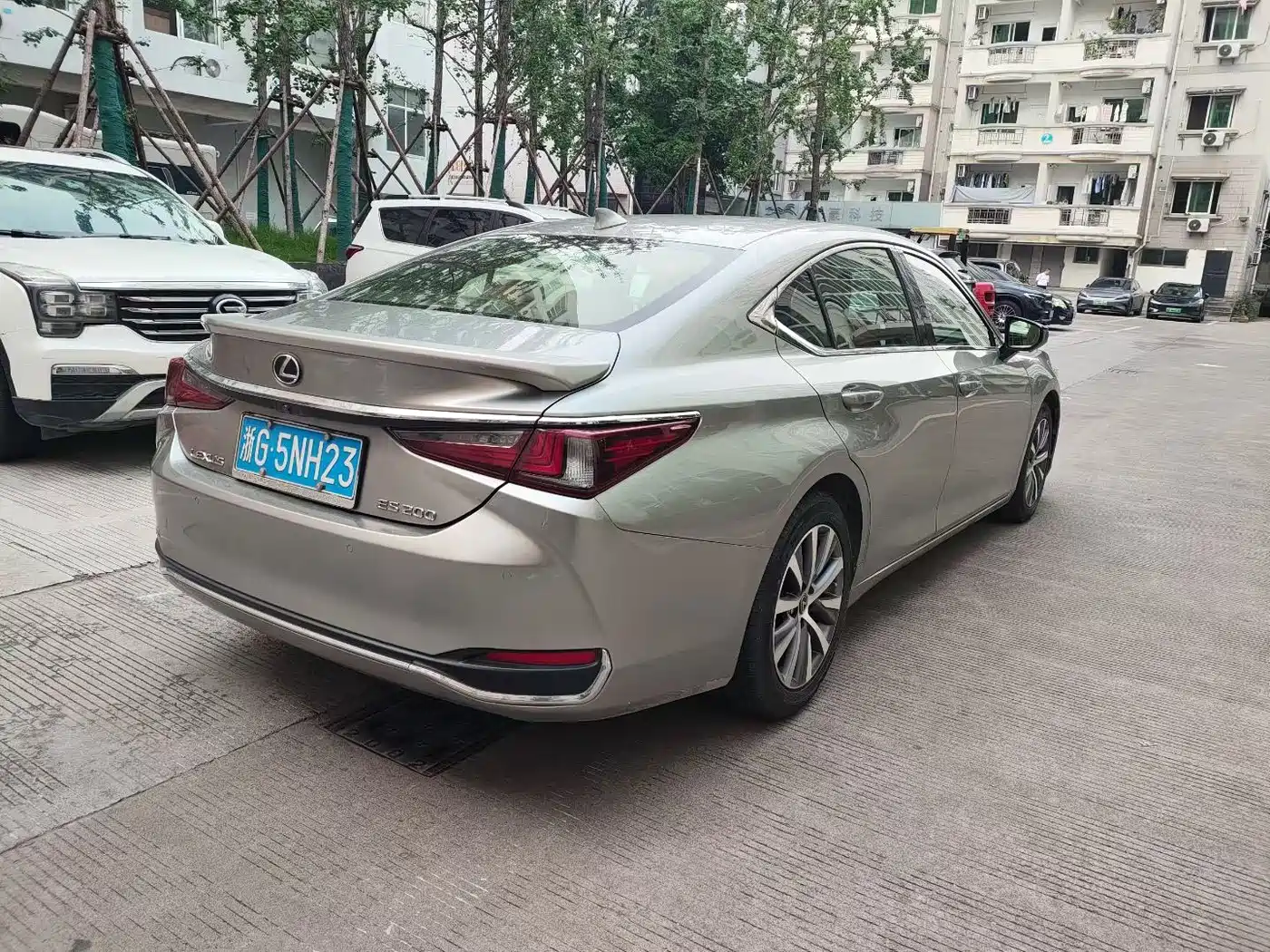 Lexus ES 2018 200 Excellence Edition China V фото 4
