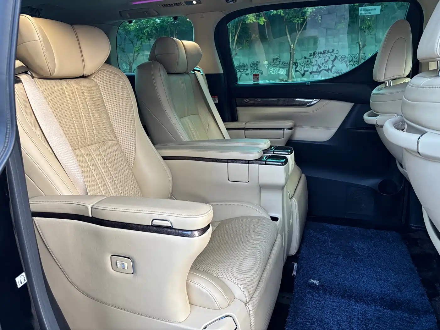 Toyota Vellfire 2023 Crown Hybrid 2.5L HV Ultimate фото 13