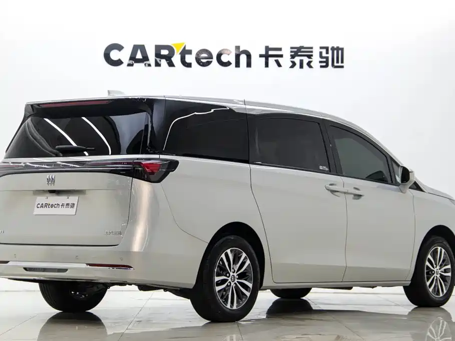 Buick GL8 2025 Land Business Class First Edition фото 4