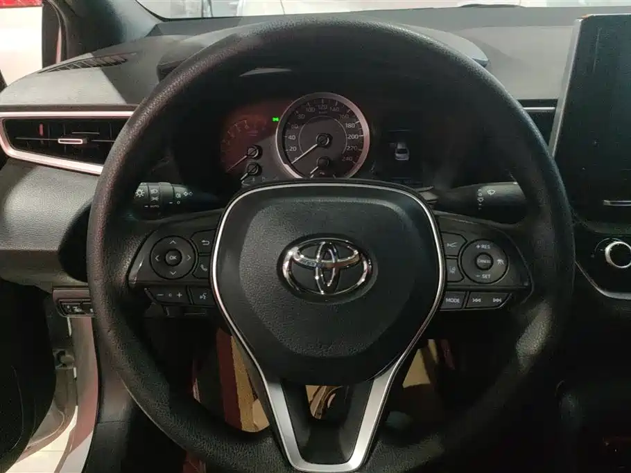Toyota Levin 2021 185T CVT Sport Edition фото 15