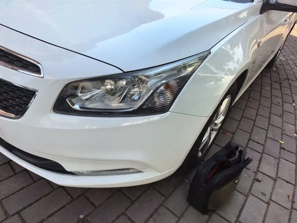 Chevrolet Cruze 2015 1.5L Classic SE MT фото 24