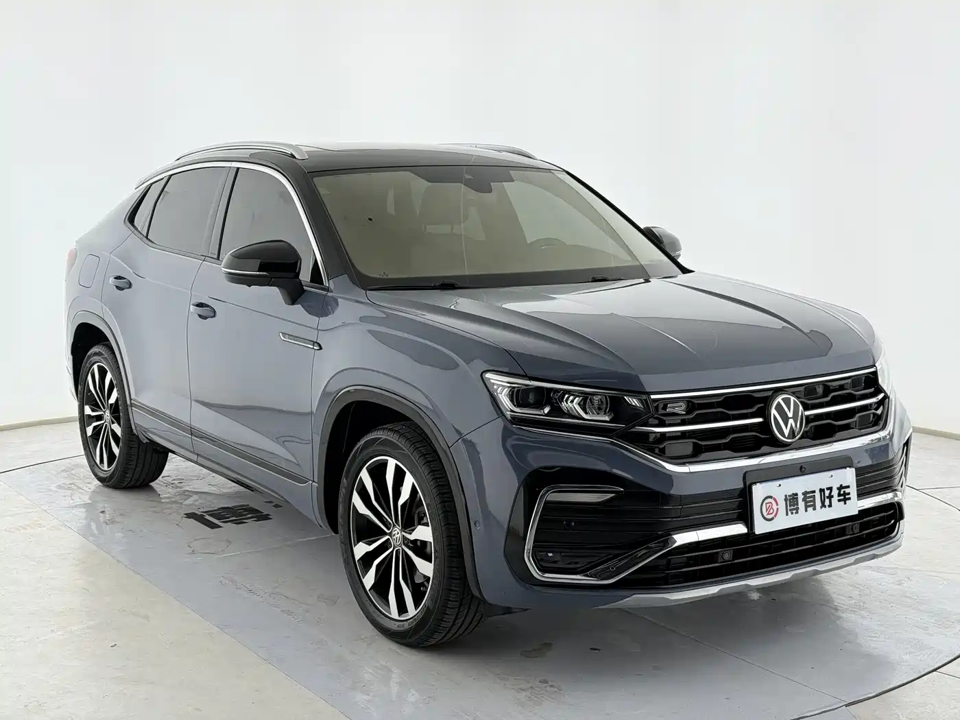 Volkswagen Tayron X 2020 380TSI 4WD Premium Smart Connect фото 2