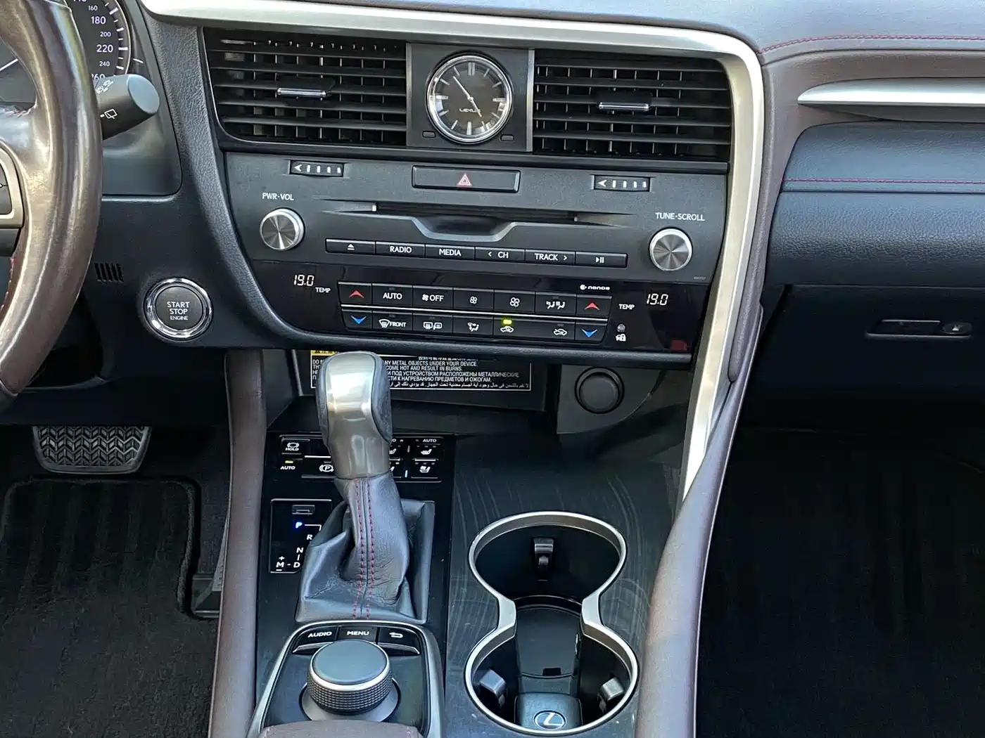 Lexus RX 2016 300 4WD Elegance Edition (China V) фото 16