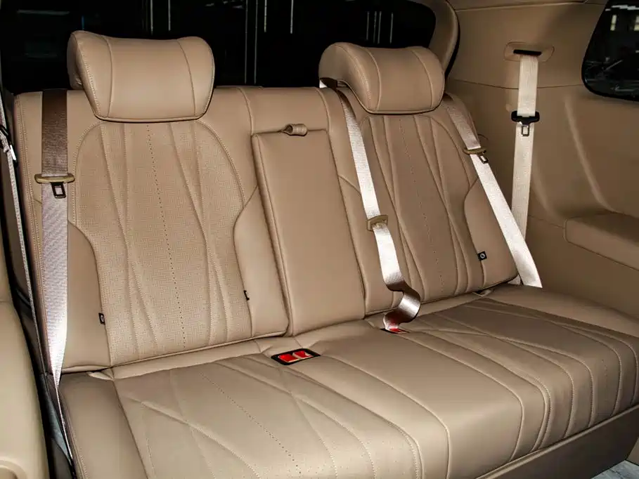 Buick GL8 2025 Land Business Class First Edition фото 19