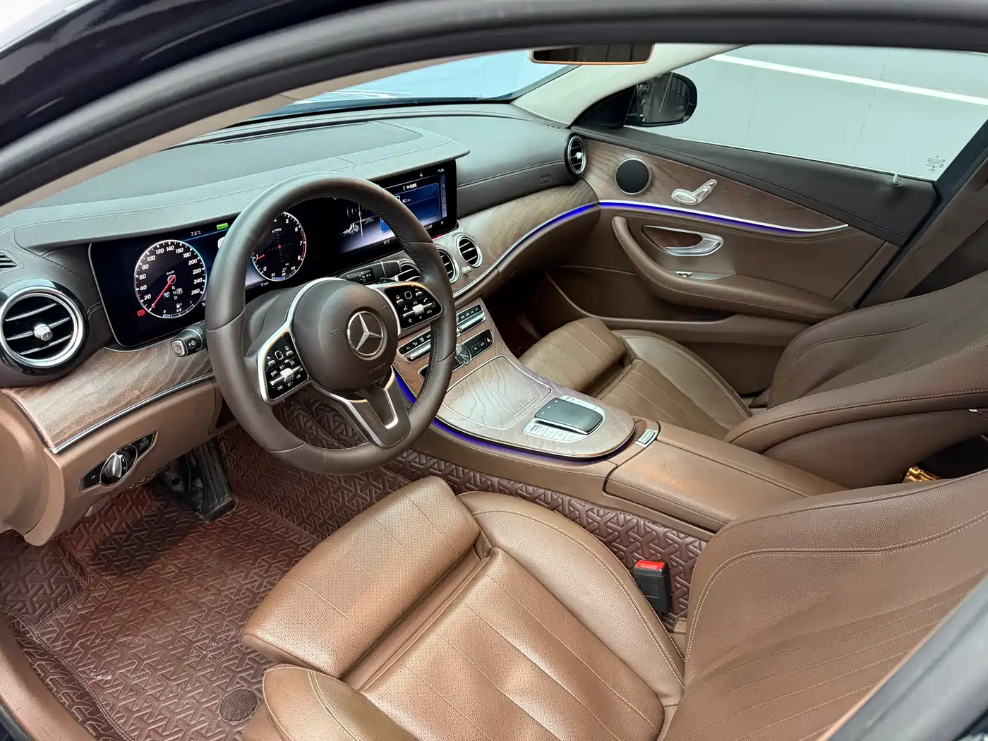 Mercedes-Benz E-Class 2019 E 260 L фото 7