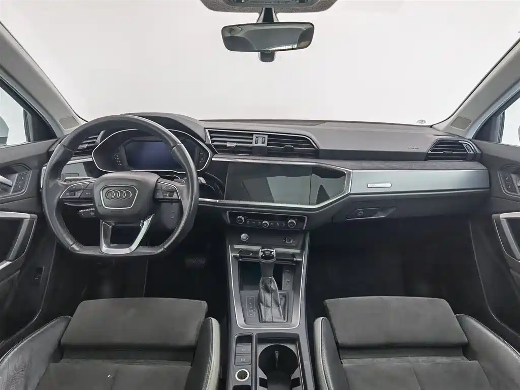 Audi Q3 2019 40 TFSI Fashion Dynamic фото 5