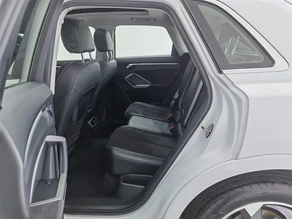 Audi Q3 2019 40 TFSI Fashion Dynamic фото 15