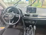 صورة 7 - Mazda Mazda 3