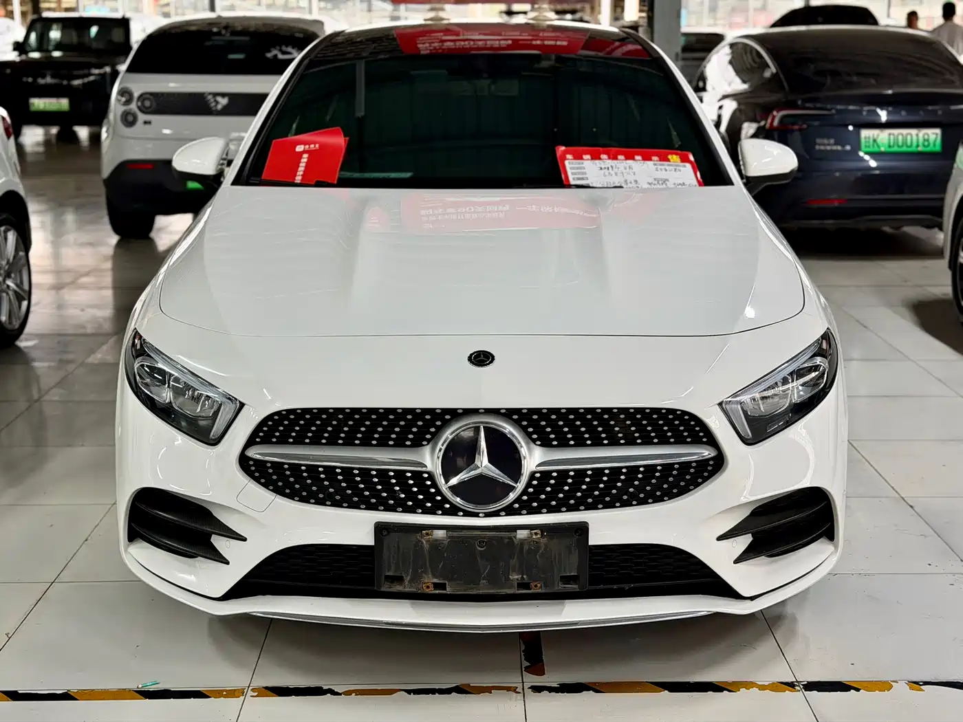 Mercedes-Benz A-Class 2020 A 200 L Sport Sedan фото 2