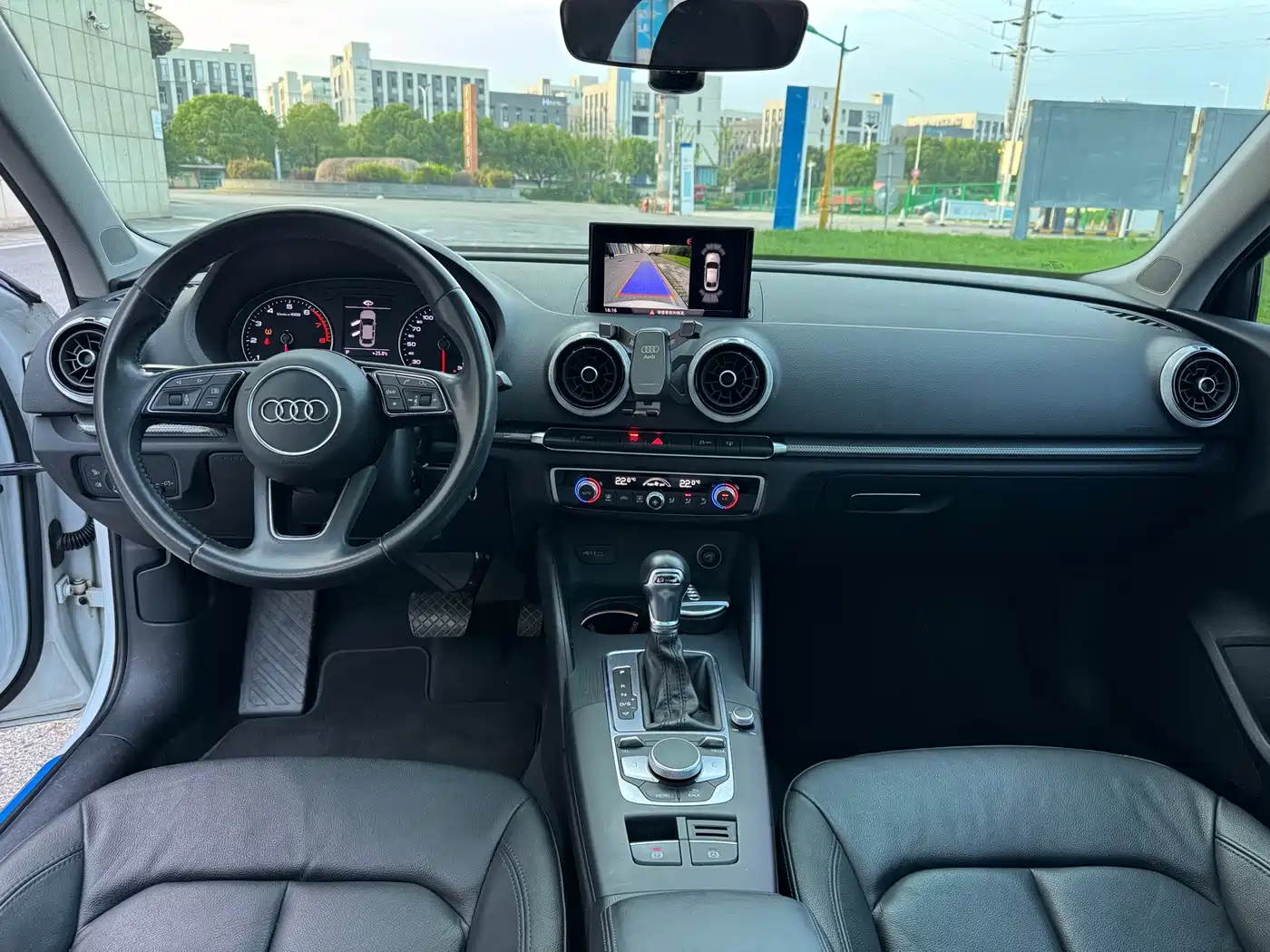 Audi A3 2017 Limousine 40 TFSI Style фото 8