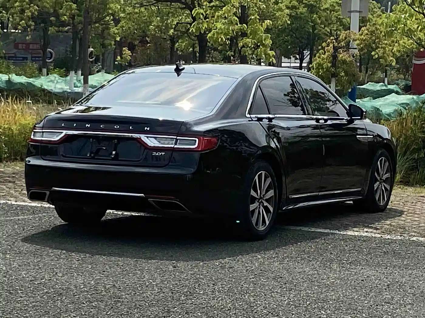 Lincoln Continental 2019 2017 2.0T 2WD Premium Edition