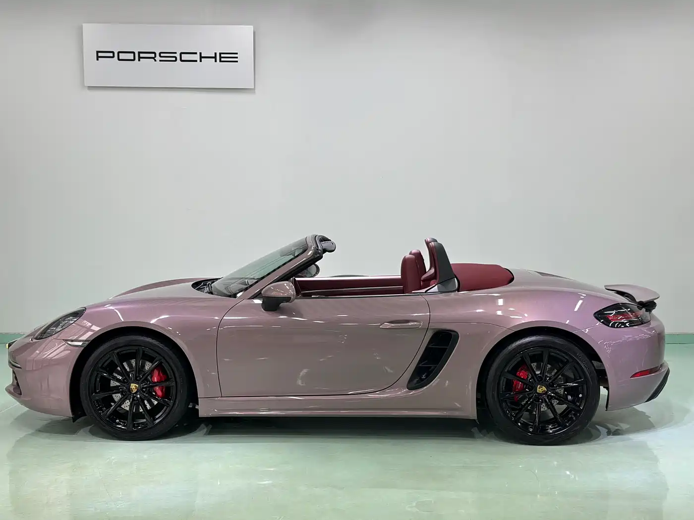 Porsche 718 2022 Boxster 2.0T фото 6