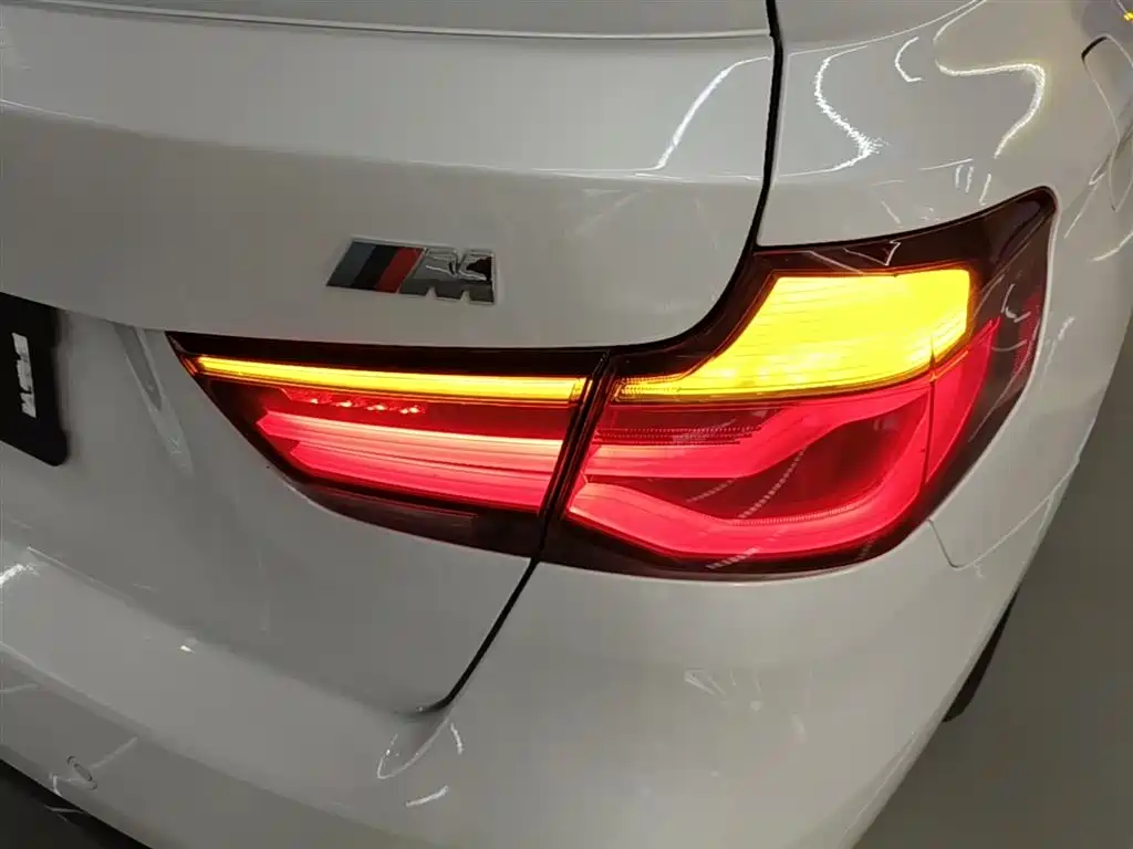 BMW 3 Series GT 2019 320i M Sport Package фото 8