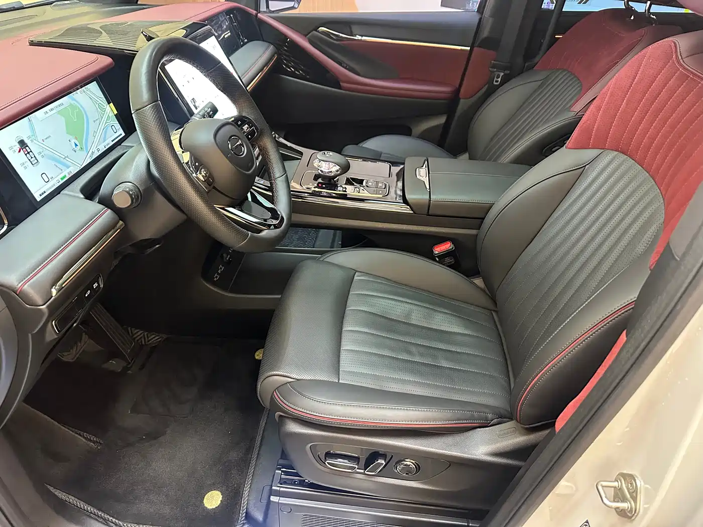 GAC Trumpchi Trumpchi M8 2023 Model Master Series Hybrid Royal Edition фото 9