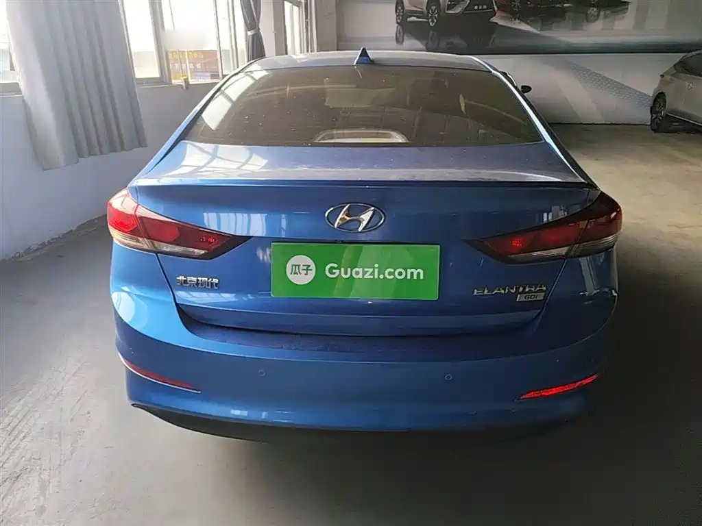 Hyundai Elantra 2016 Model 1.6L Automatic Smart Elite фото 6
