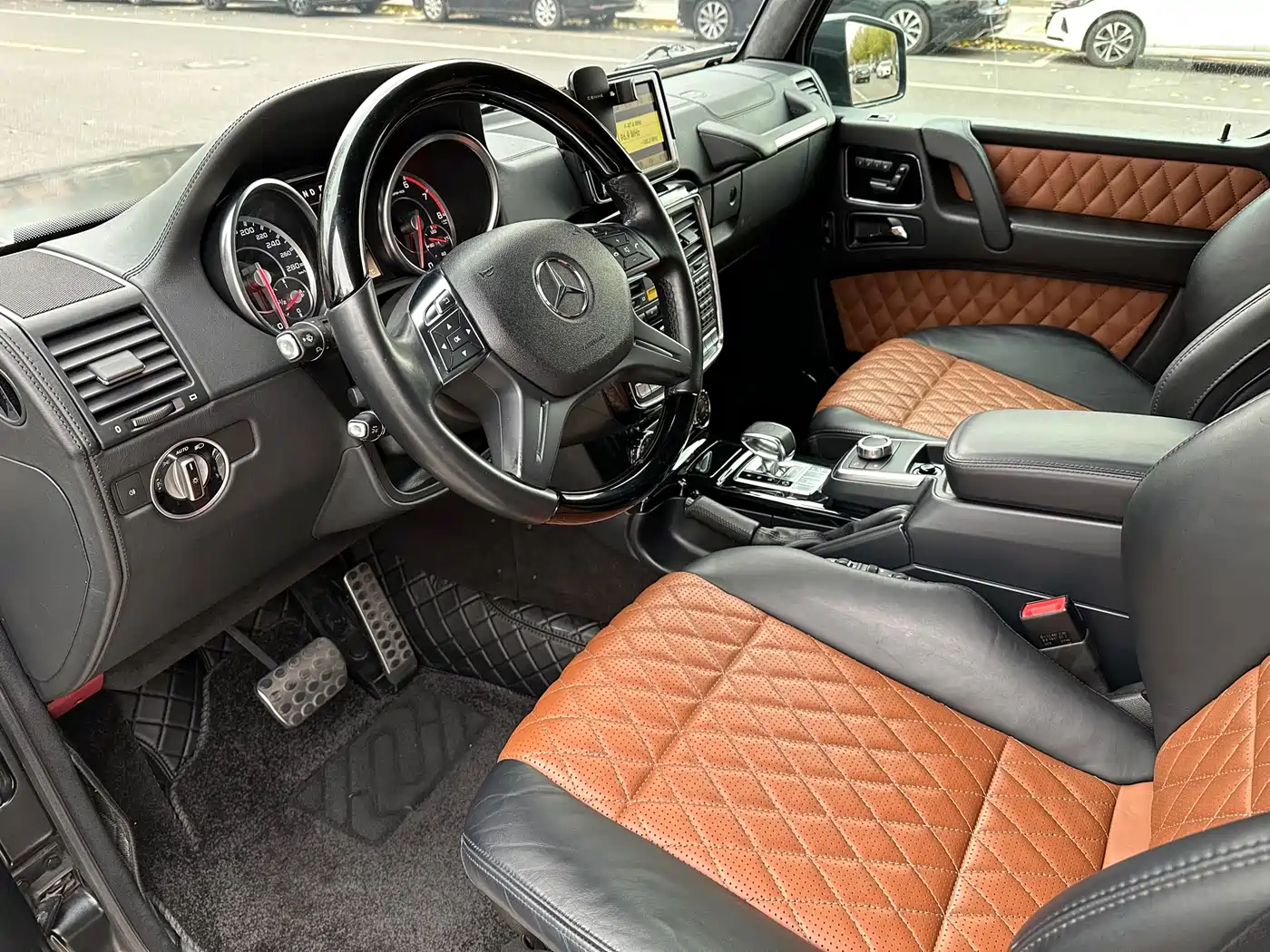 Mercedes-Benz G-Class AMG 2013 AMG G 65 фото 8
