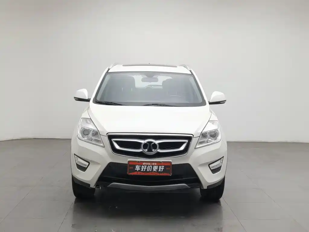 BAIC Senova X65 2015 2015 2.0T Manual Elite