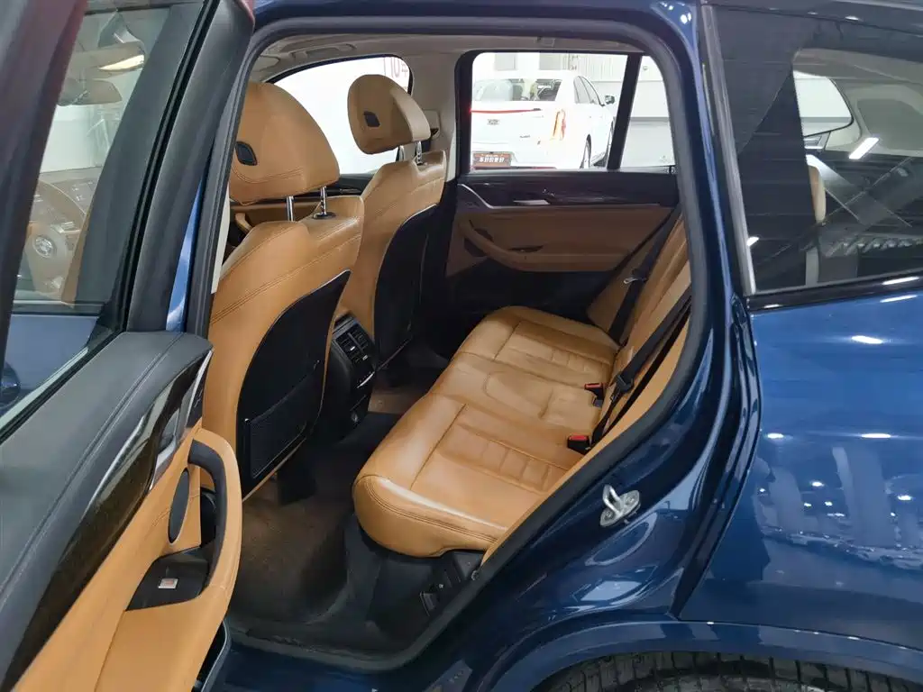 BMW X3 2018 xDrive30i Leading M Sport Package China V фото 15