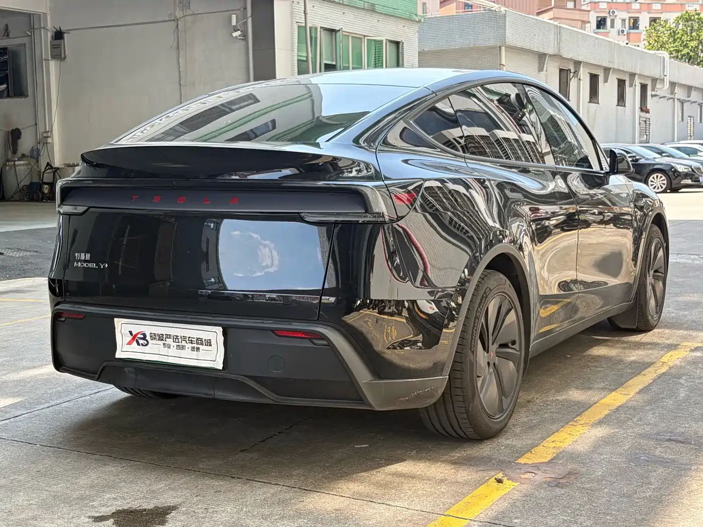 Tesla Model Y 2026 2026 Long Range Rear-Wheel Drive