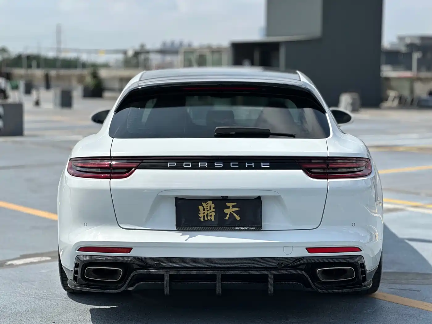 Porsche Panamera 2017 Panamera 4 Sport Turismo 3.0T фото 6