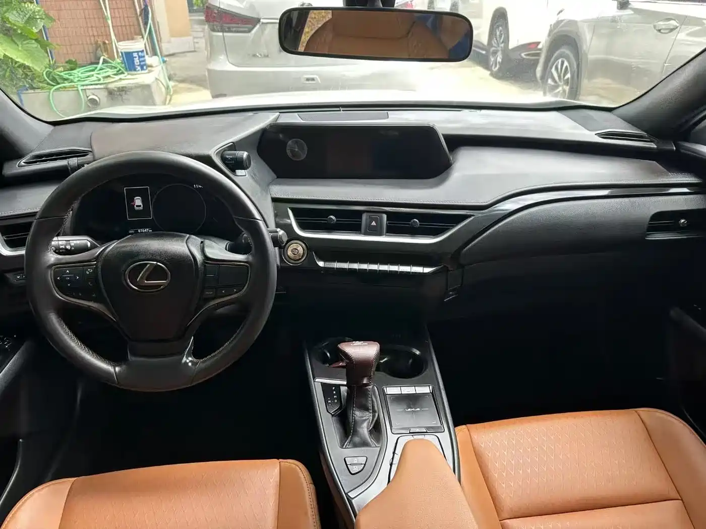 Lexus UX 2020 200 Special Edition фото 6