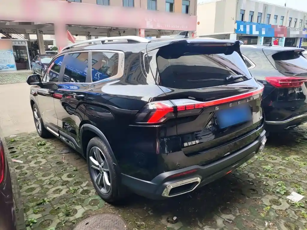 صورة 5 - Geely Haoyue L