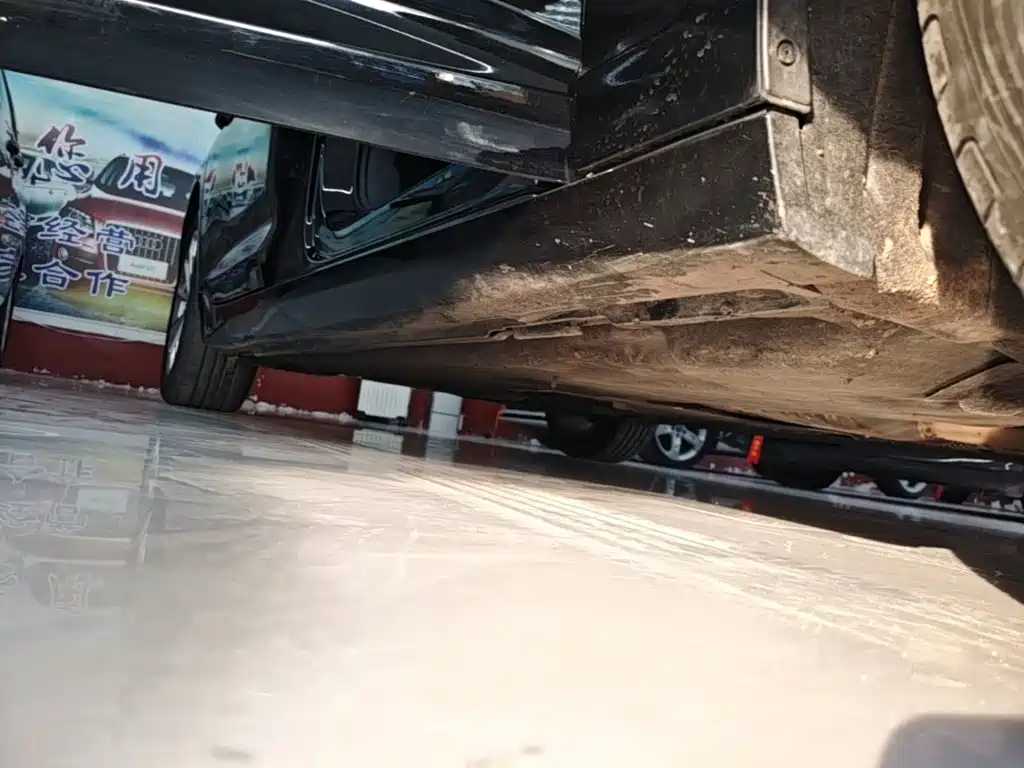 Фото 21 - Audi A6L