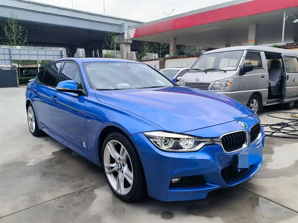 BMW 3 Series 2019 320Li M Sport Package фото 12