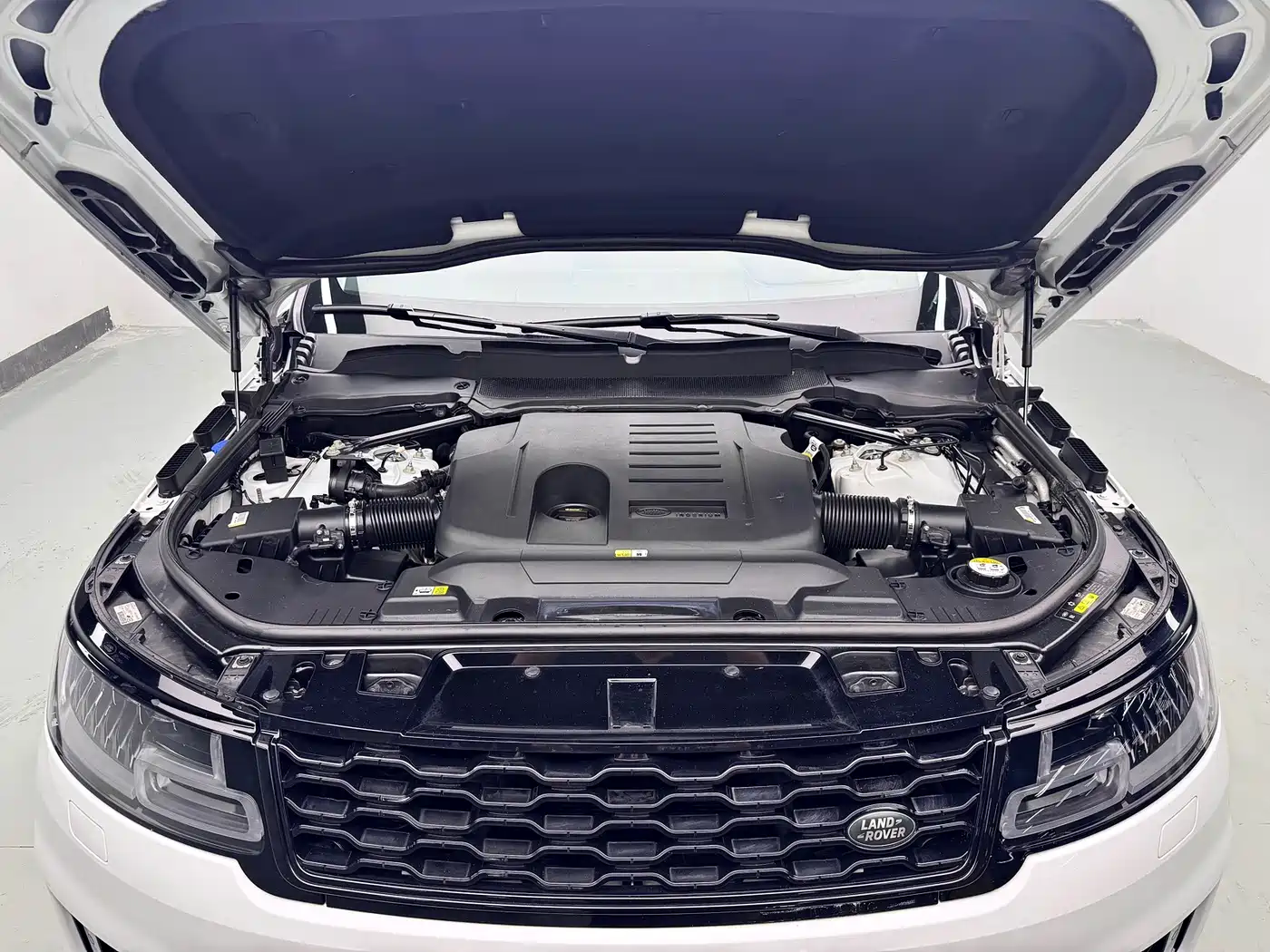 Фото 9 - Land Rover Range Rover Sport