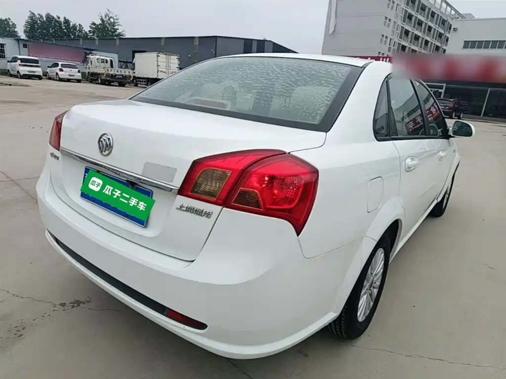 Buick Excelle 2015 1.5L Automatic Classic фото 5