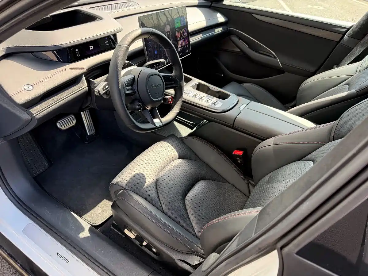 XIAOMI CAR XIAOMI SU7